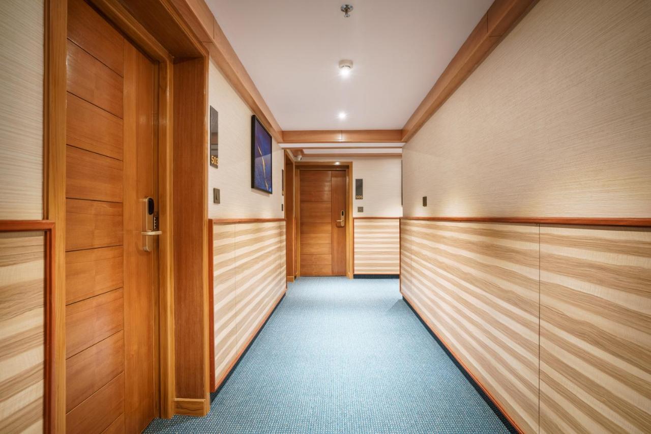 Townbridge Hotels & Suites Kochi Luaran gambar