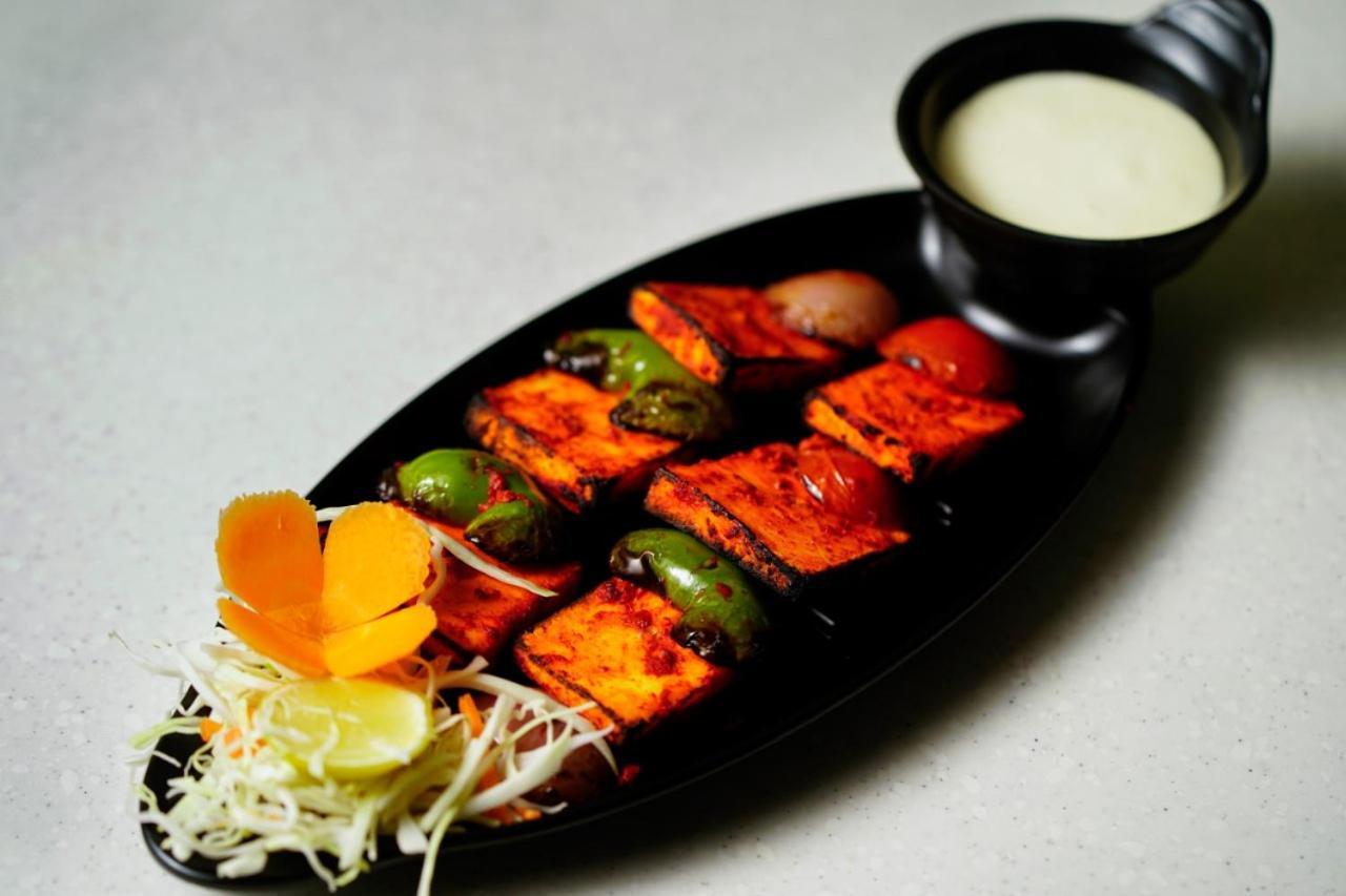 Townbridge Hotels & Suites Kochi Luaran gambar